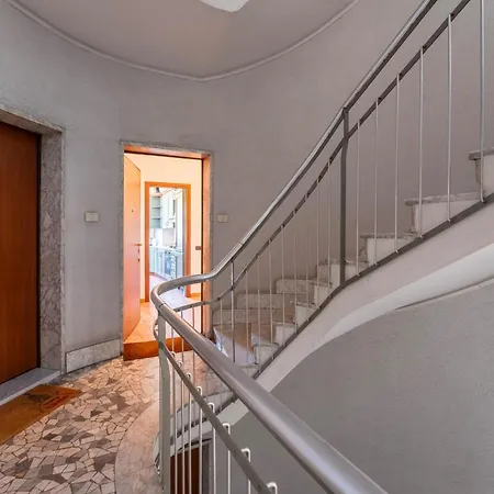 아파트 Spring By Wonderful Italy