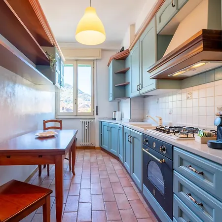 Spring By Wonderful Italy 아파트 *